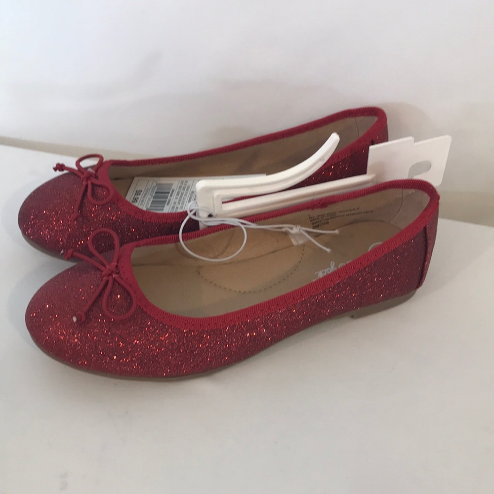 🇺🇸NWT ADORABLE RED GLITTER BALLET FLATS